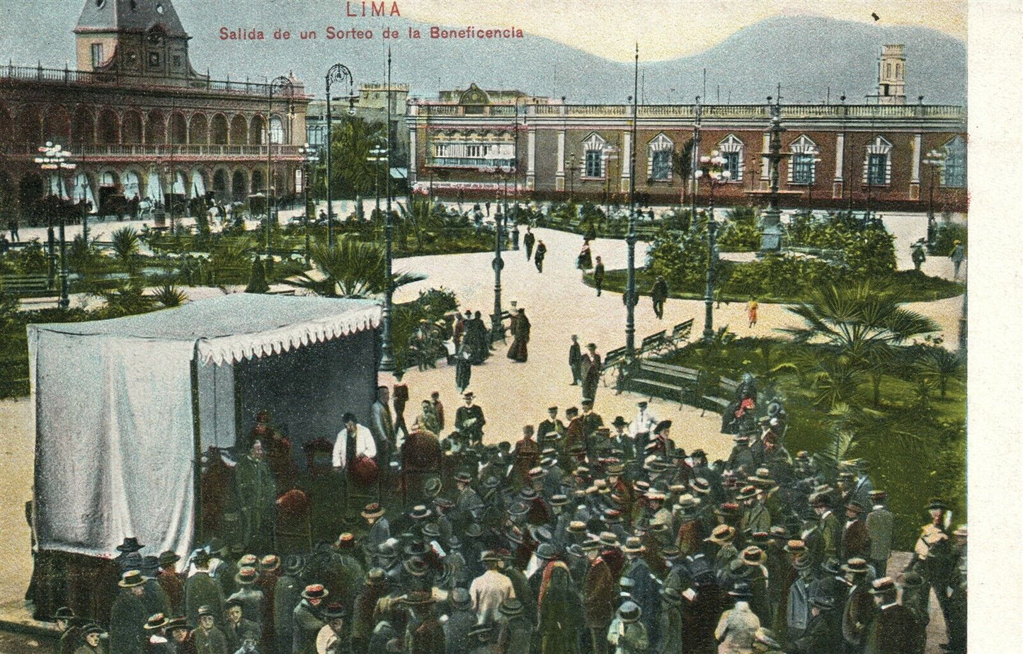 LIMA PERU SALIDA DE UN SORTEO DE LA BENEFICENCIA ANTIQUE POSTCARD