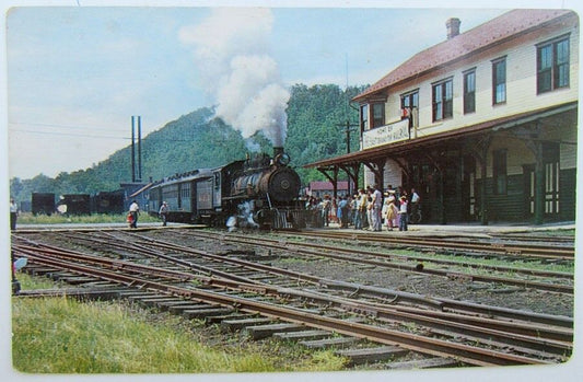 VINTAGE POSTCARD ROCKHILL FURNACE PA RAILWAY STATION EAST BROAD TOP RAILROAD