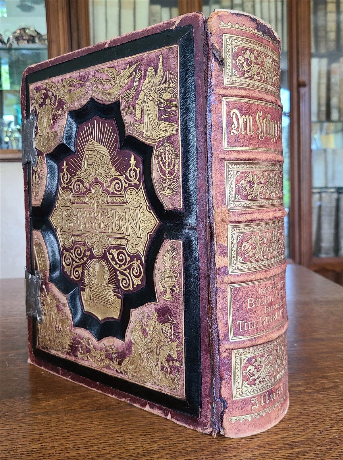 1900 BIBLE in SWEDISH ANTIQUE VICTORIAN MASSIVE FOLIO GUSTAVE DORE ILLUSTRATED