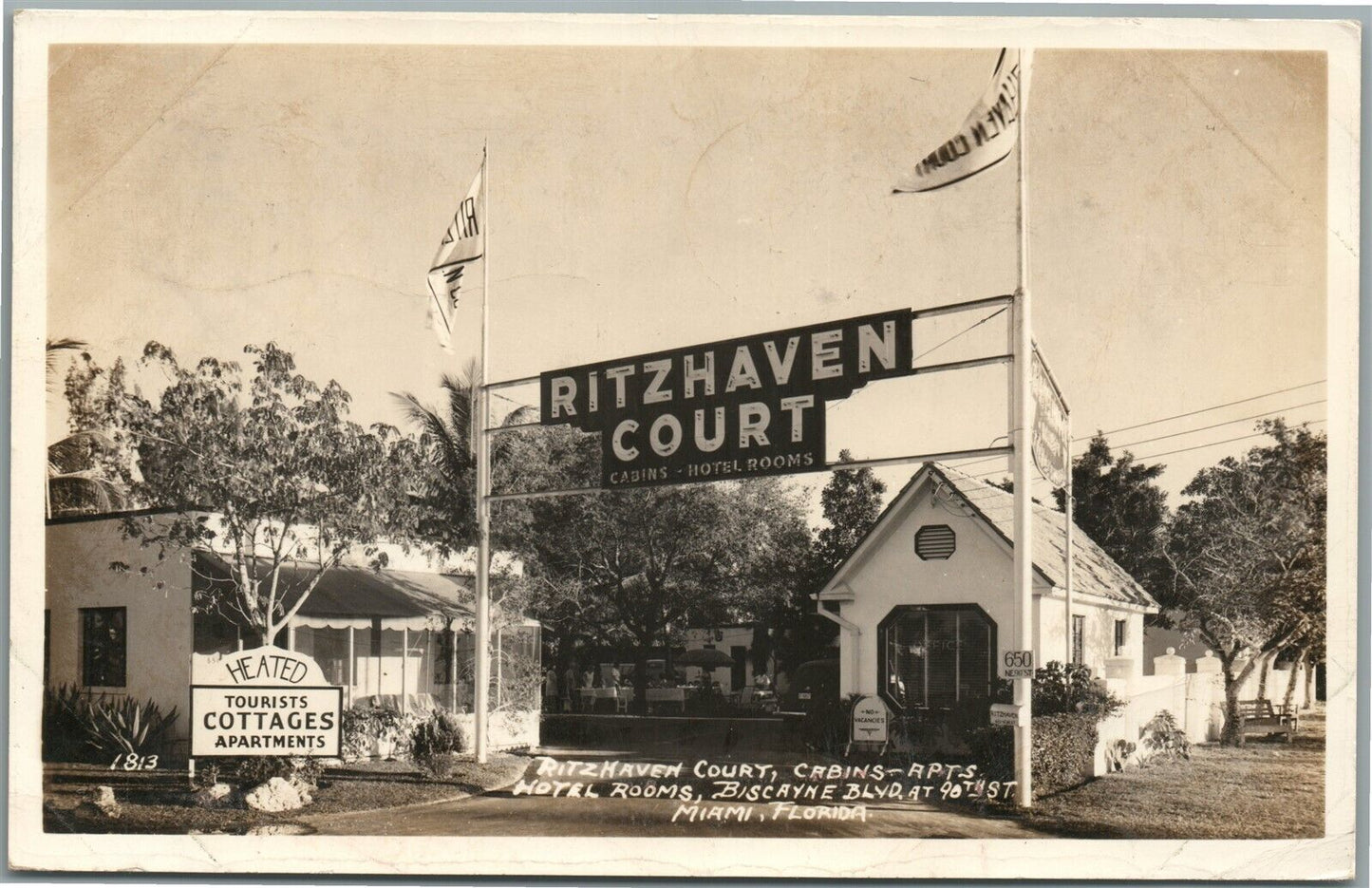 MIAMI FL RITZHAVEN COURT CABINS VINTAGE REAL PHOTO POSTCARD RPPC