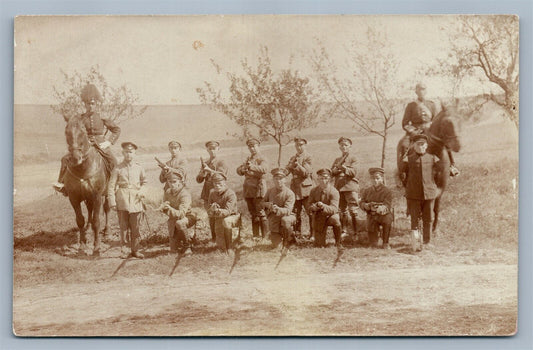 WWI SOLDIERS w/ RIFLES OFFICER on HORSE ANTIQUE REAL PHOTO POSTCARD RPPC