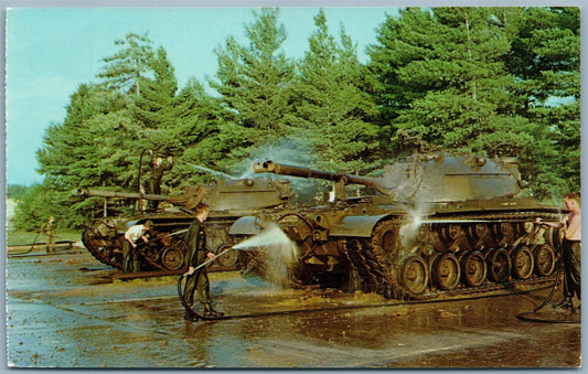 M48 PATTON TANKS VINTAGE POSTCARD CAMP DRUM N.Y.