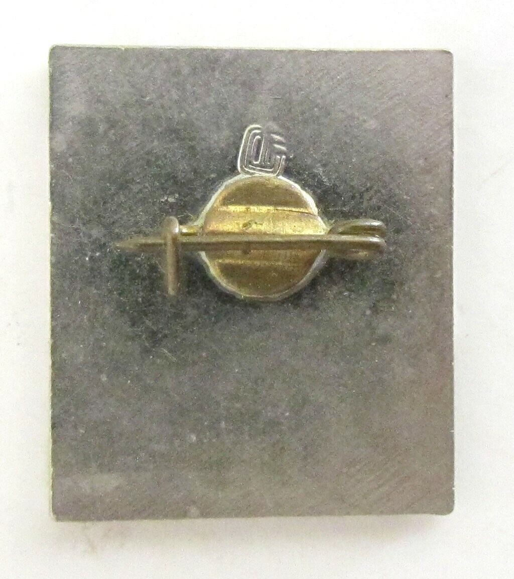 RUSSIAN SOVIET SPORT MASTER BADGE