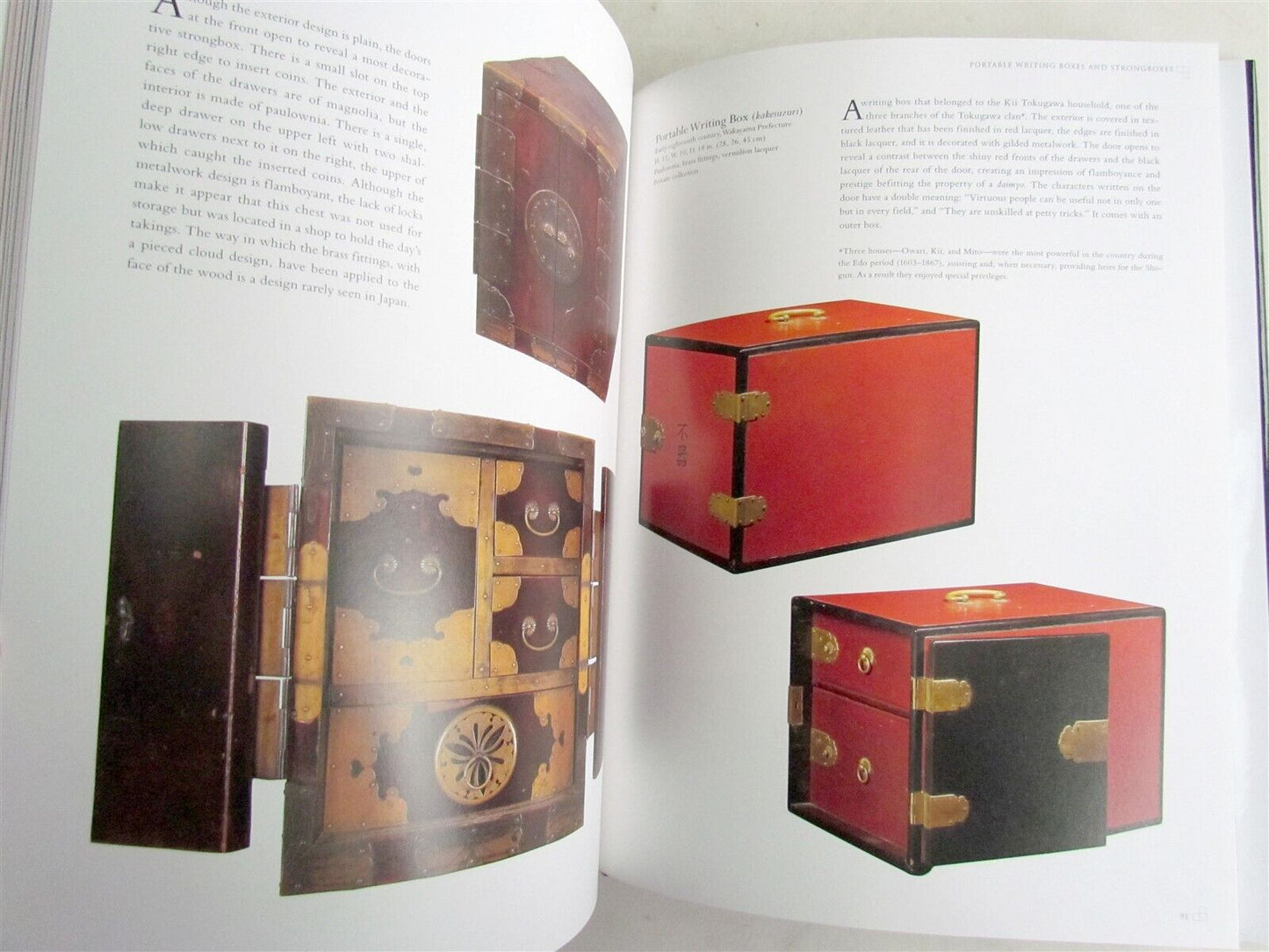 TRADITIONAL JAPANESE CHESTS PHOTO ILLUSTRATED REFERENCE GUIDE by KAZUKO KOIZUMI