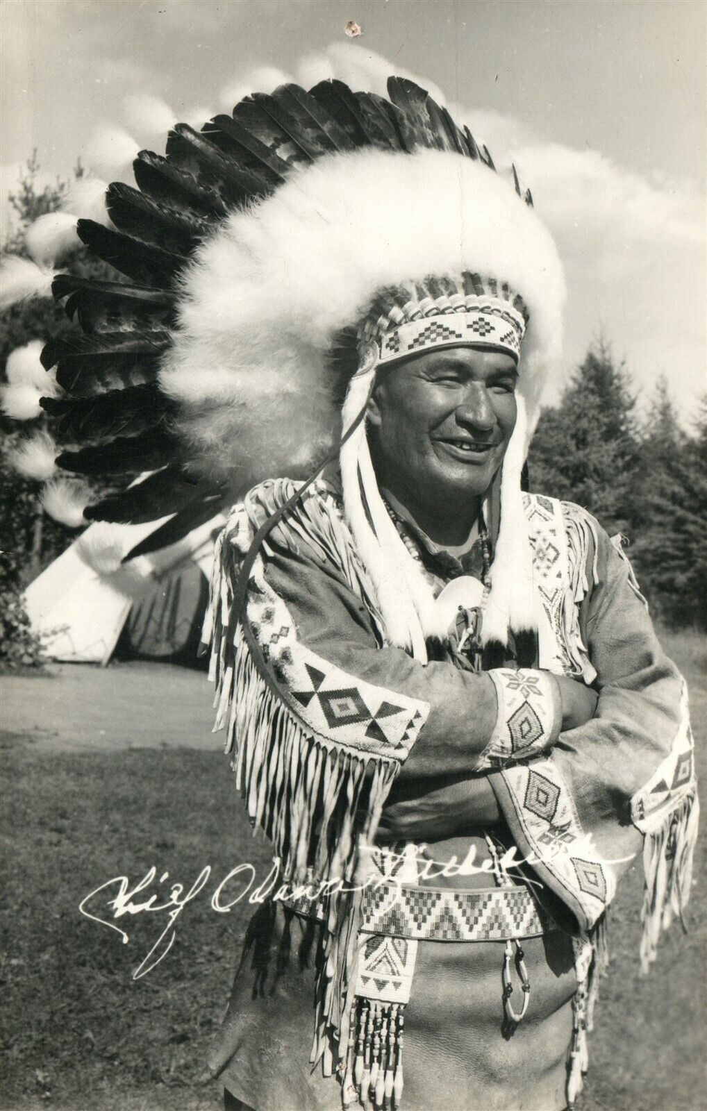 AMERICAN INDIAN CHIEF 1955 VINTAGE REAL PHOTO POSTCARD RPPC