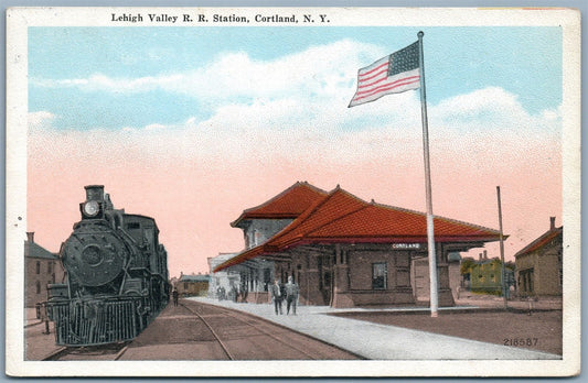 CORTLAND NY LEHIGH VALLEY RAILROAD STATION ANTIQUE POSTCARD railway train depot