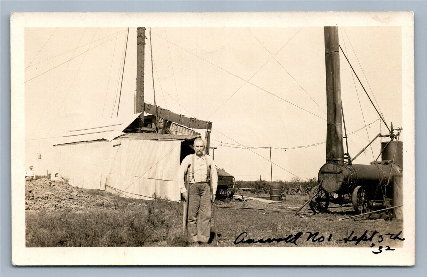 DISABLE MAN w/ CRUTCHES ANTIQUE REAL PHOTO POSTCARD RPPC