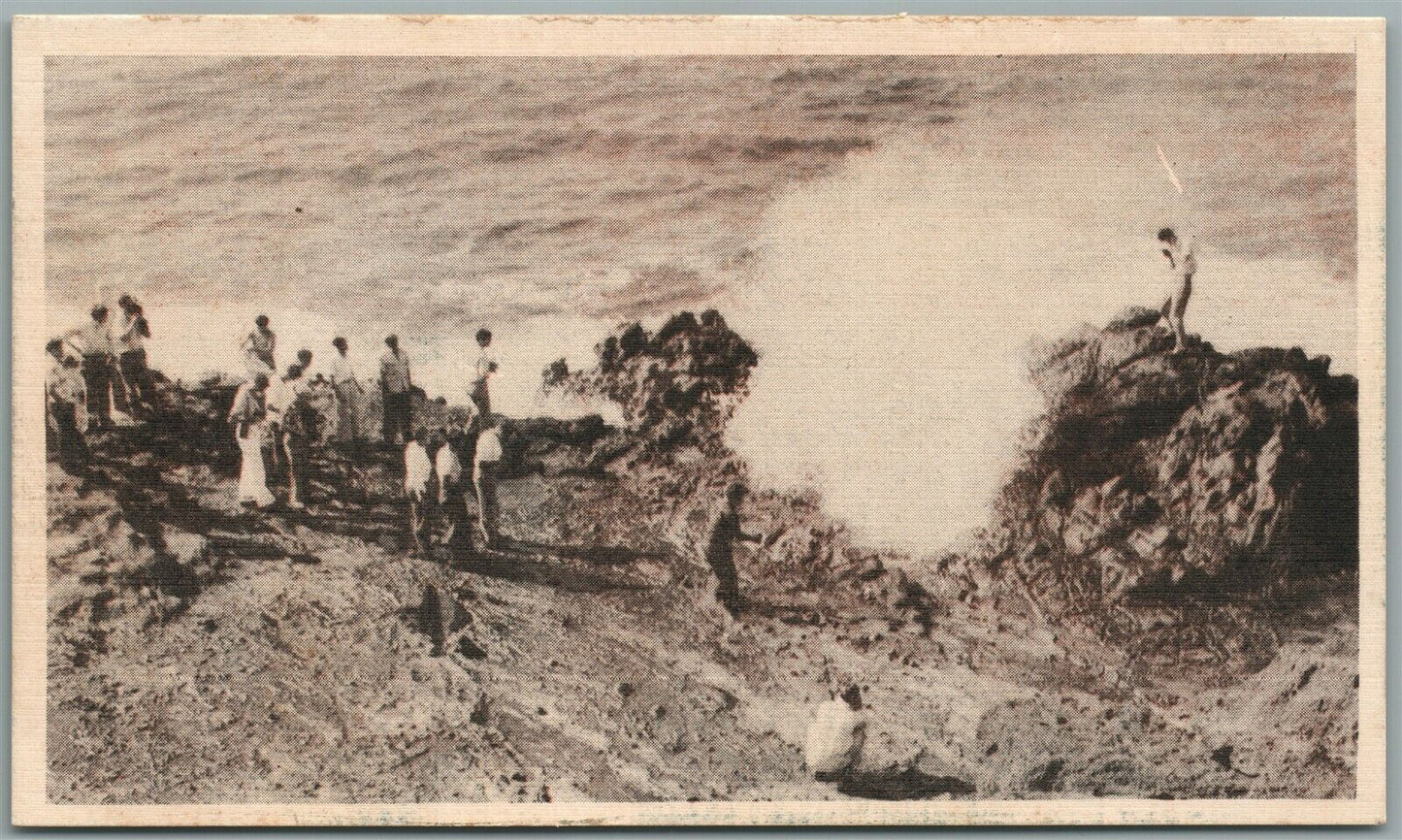 PEARL HARBOR NAVY YARD WORKERS VINTAGE POSTCARD