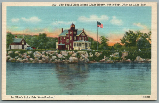 LAKE ERIE OH VACATIONLAND SOUTH BASS ISLAND LIGHT HOUSE VINTAGE POSTCARD