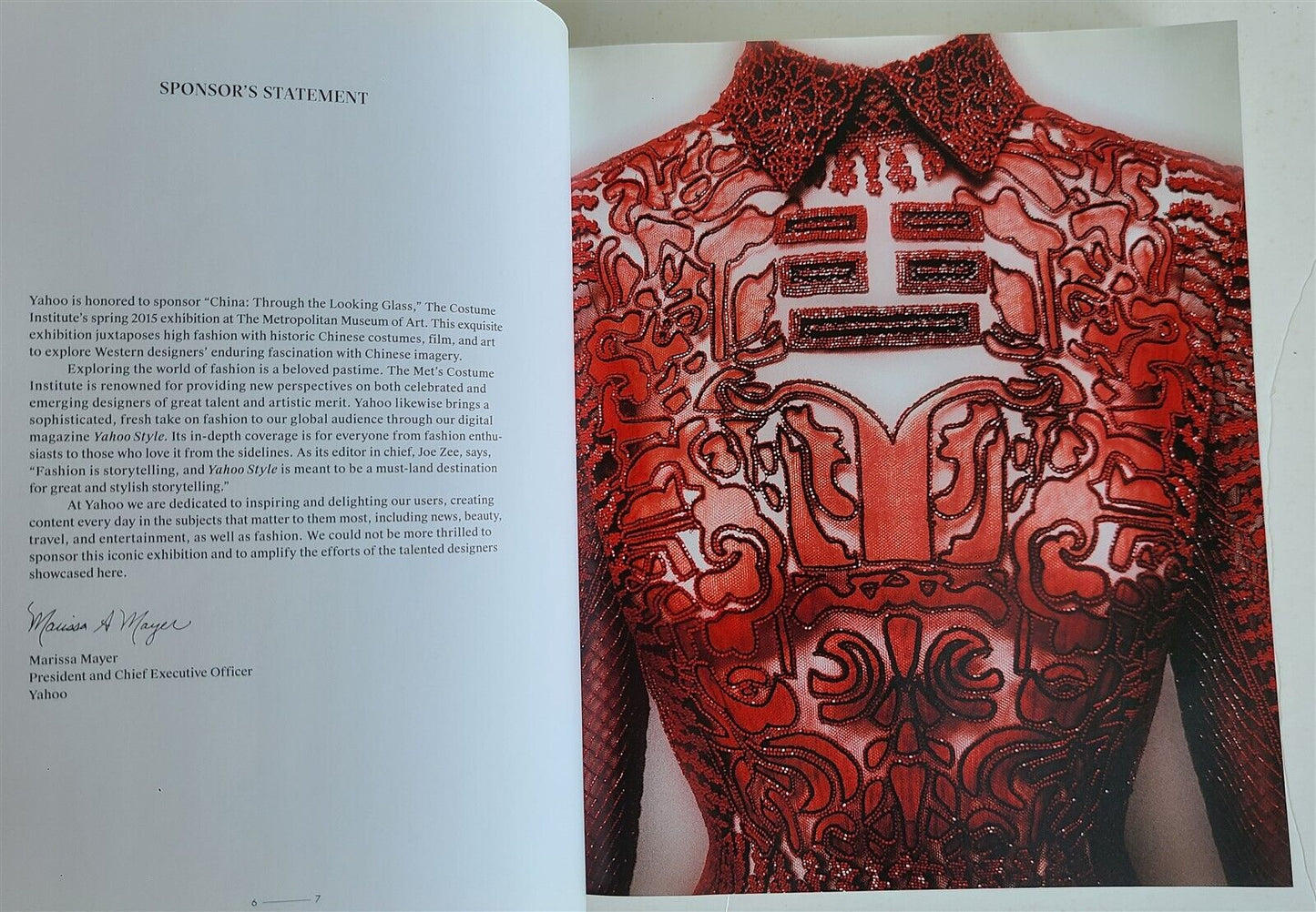 CHINA THROUGH THE LOOKING GLASS FASHION ART ILLUSTRATED ALBUM