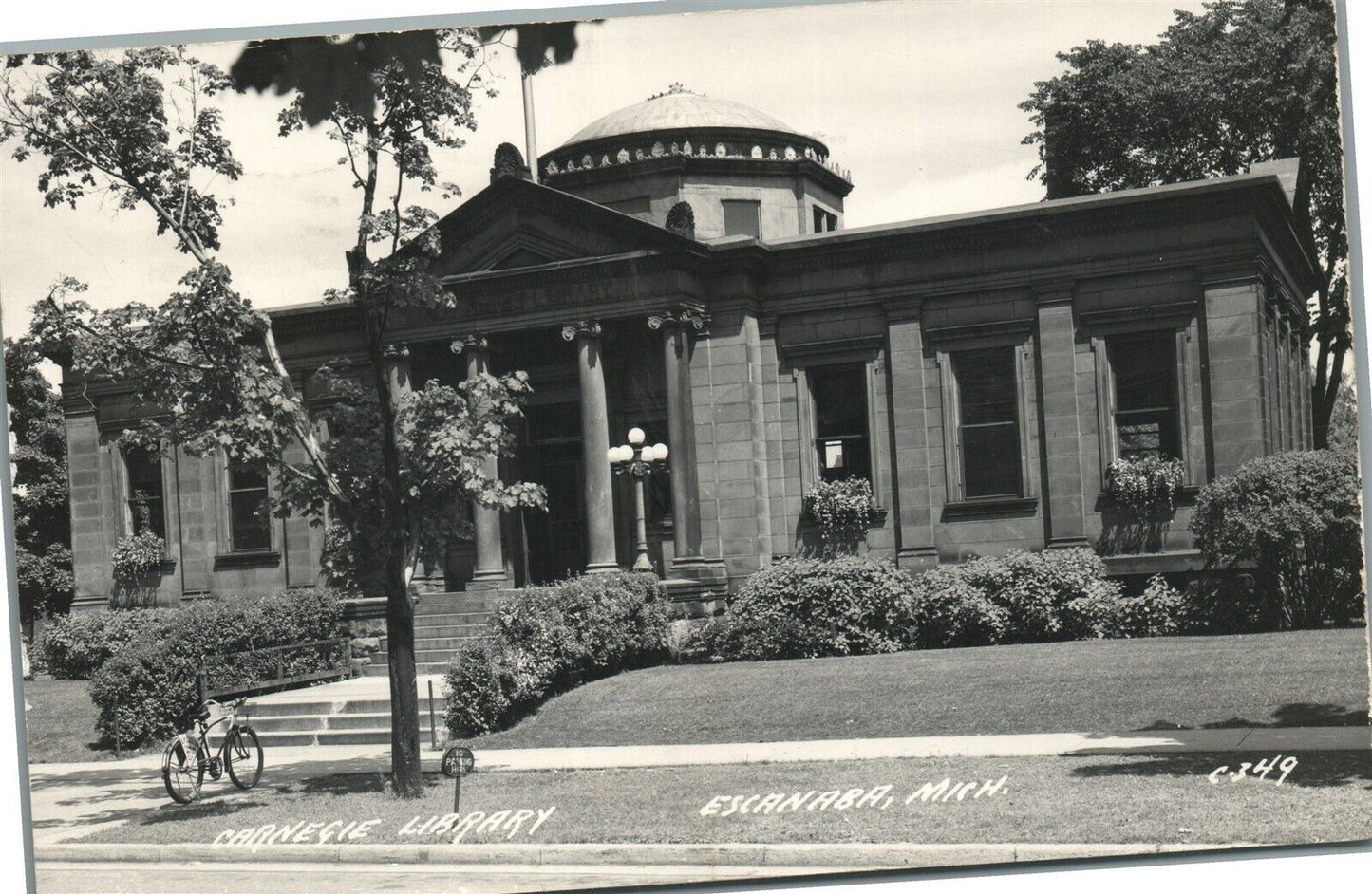 ESCANABA MI CARNEGIE LIBRARY VINTAGE REAL PHOTO POSTCARD RPPC