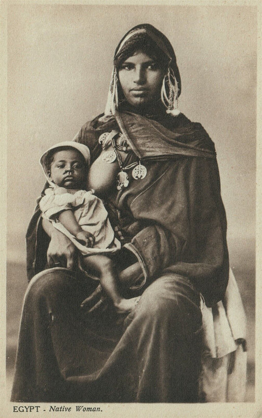 EGYPT NATIVE WOMAN ANTIQUE POSTCARD