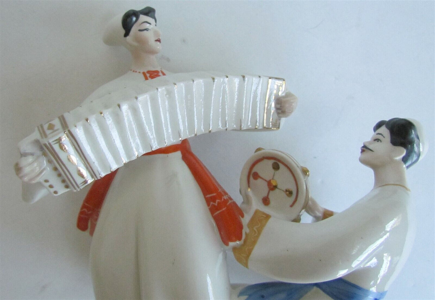 RUSSIAN 1960s PORCELAIN FIGURE DANCING COUPLE vintage