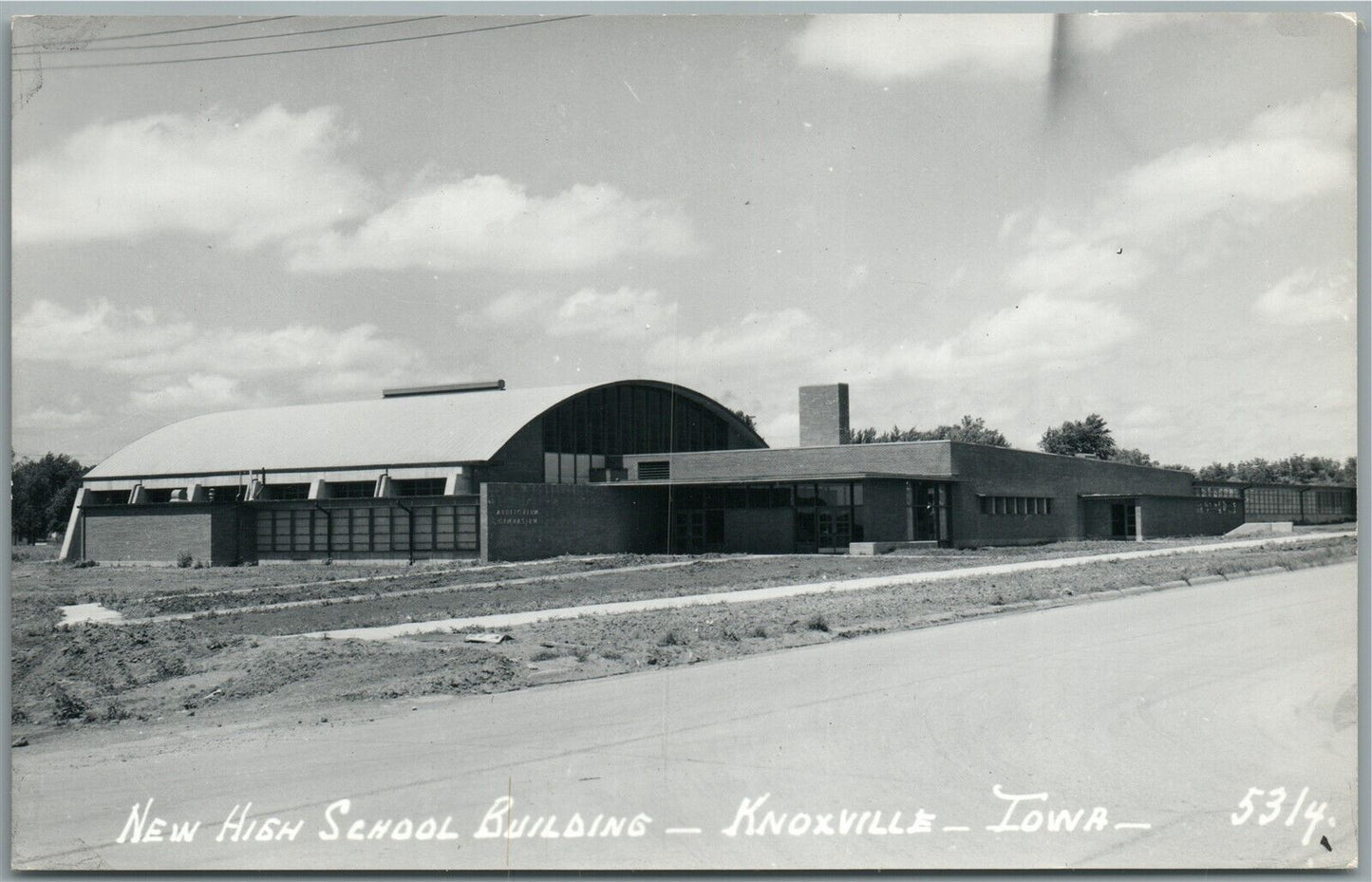 KNOXVILLE IA HIGH SCHOOL VINTAGE REAL PHOTO POSTCARD RPPC