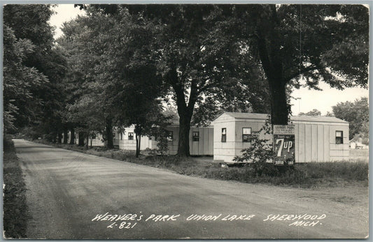 SHERWOOD MI WEAVER'S PARK UNION LAKE VINTAGE REAL PHOTO POSTCARD RPPC