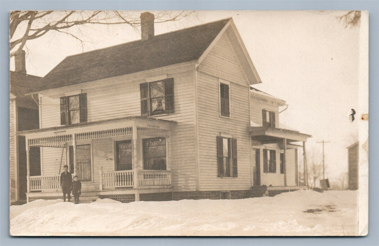 UTICA NY SCENE ANTIQUE REAL PHOTO POSTCARD RPPC