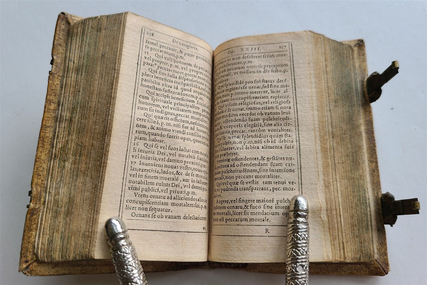 1592 COMPENDIUM MANUALIS NAVARRI by PETRO ALAGONA antique PIGSKIN BOUND w/CLASPS