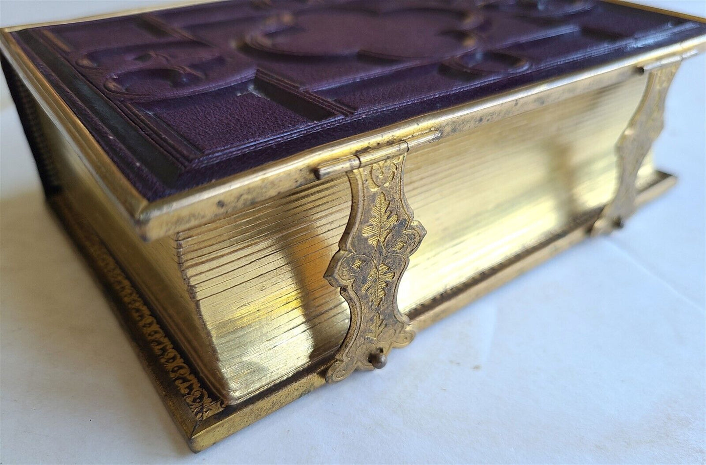 19th century VICTORIAN PHOTO ALBUM w/ CLASPS antique EXCELLENT CONDITION