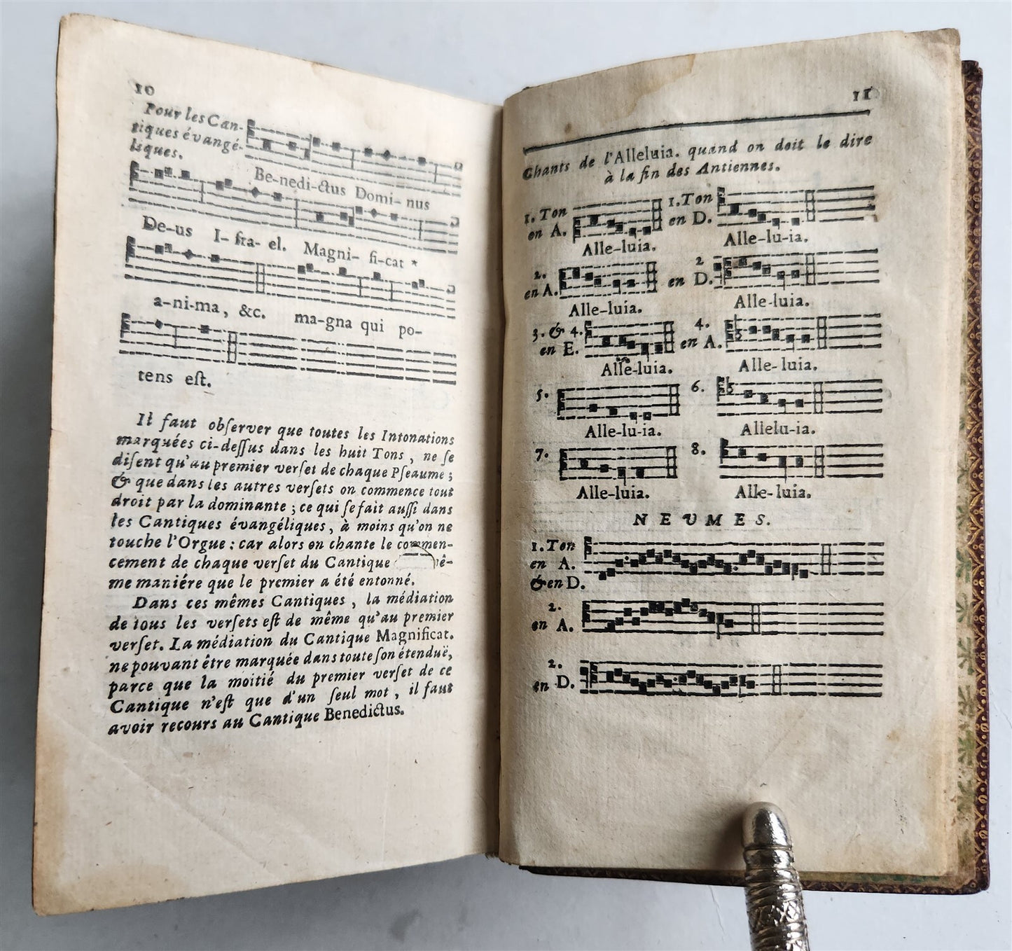 1753 BREVIARY in FRENCH & LATIN antique DECORATIVE MOROCCO BINDING