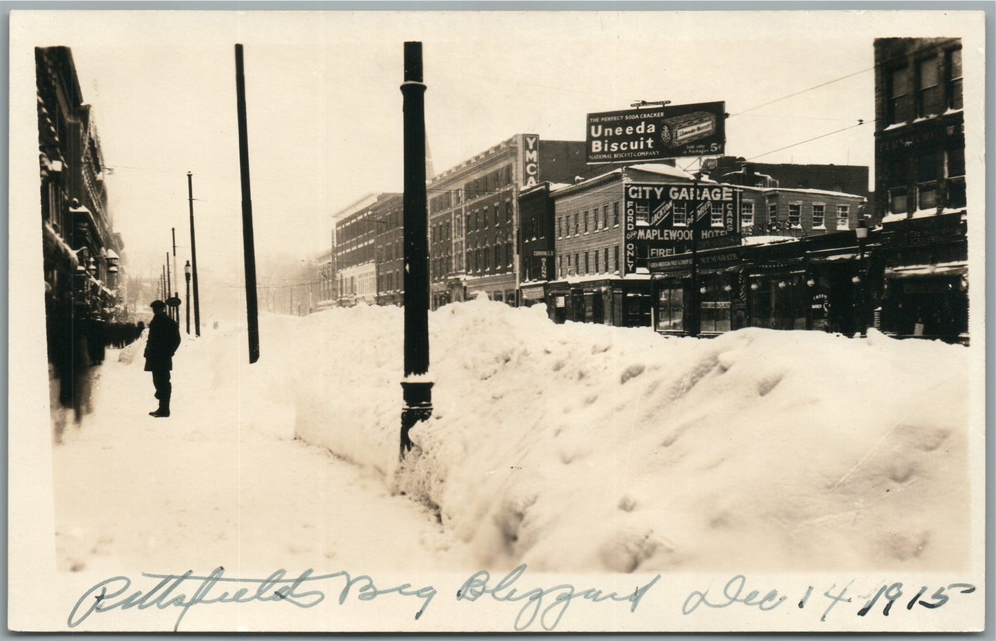 PITTSFIELD MA 1915 WINTER STREET SCENE ANTIQUE REAL PHOTO POSTCARD RPPC