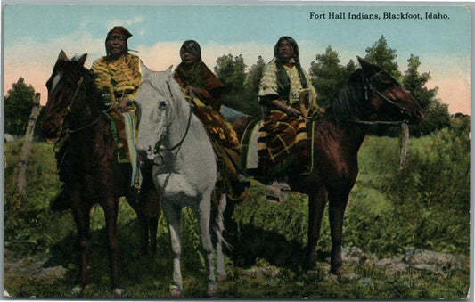 AMERICAN BLACKFOOT FORT HALL INDIANS ANTIQUE POSTCARD