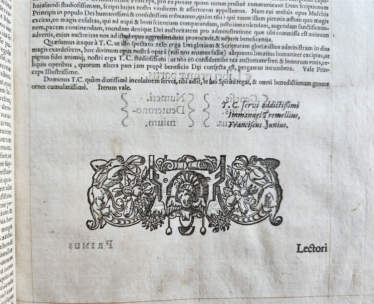 1593 BIBLE in LATIN antique LONDON ROBERT BARKER Old & New Testament FOLIO