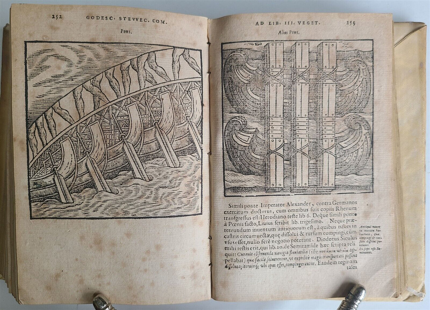 1592 MILITARY HISTORY FULLY ILLUSTRATED antique PLANTIN De re militari libri IV