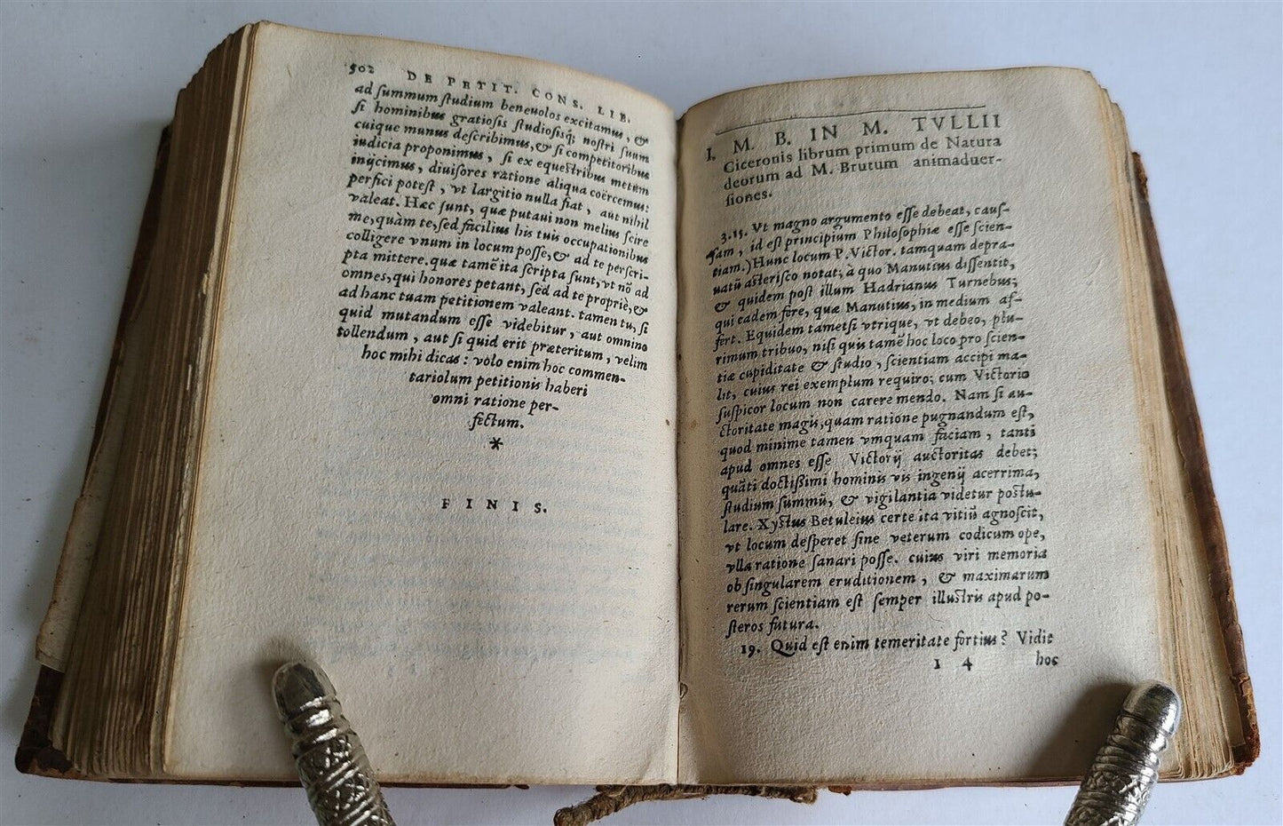 1579 CICERO DE PHILOSOPHIA & DE OFFICIIS antique 16th CENTURY