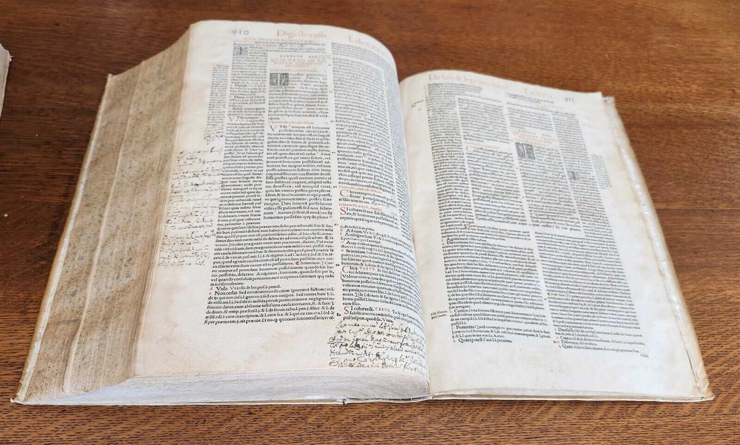 1556 LAW BOOK Corpus Juris Civilis PANDECTARUM antique MASSIVE FOLIO vellum