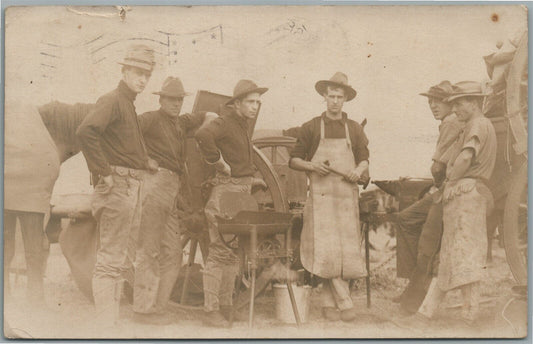 WWI ERA US SOLDIERS WORKING ANTIQUE REAL PHOTO POSTCARD RPPC