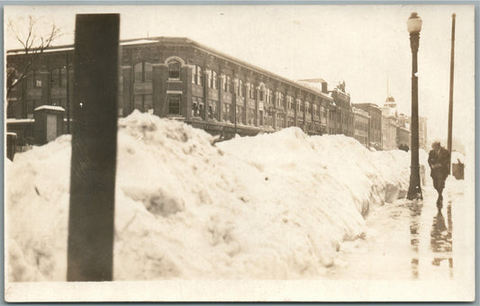 PITTSFIELD MA WINTER STREET SCENE ANTIQUE REAL PHOTO POSTCARD RPPC