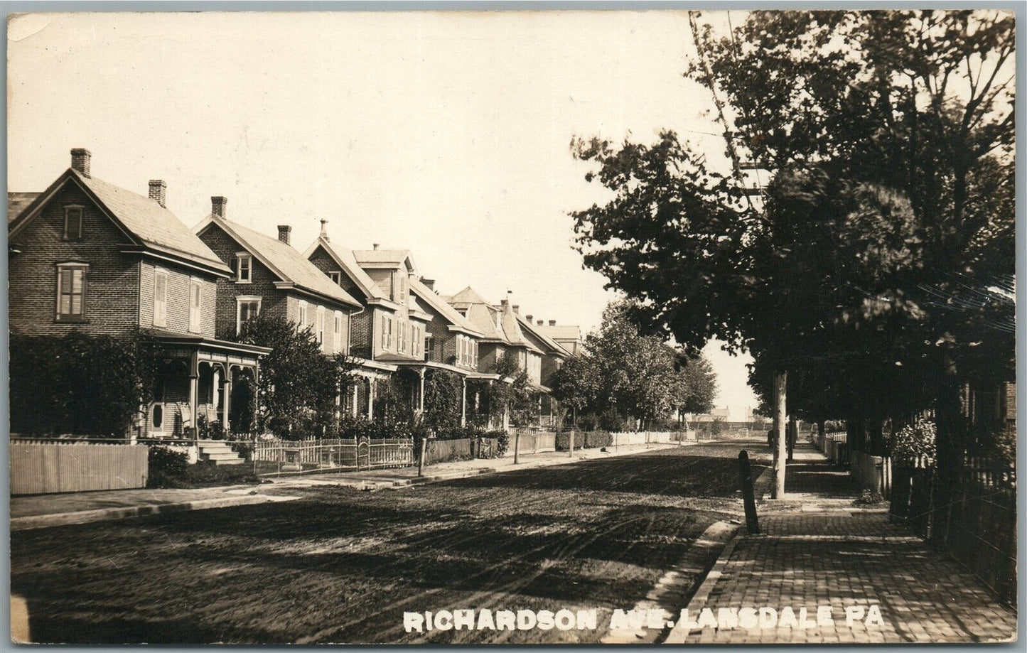 LANSDALE PA RICHARDSON AVE. ANTIQUE REAL PHOTO POSTCARD RPPC