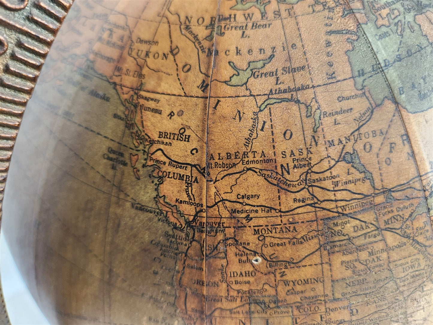 1930s TERRESTRIAL GLOBE by C.S. Hammond New York antique 12 inches diameter