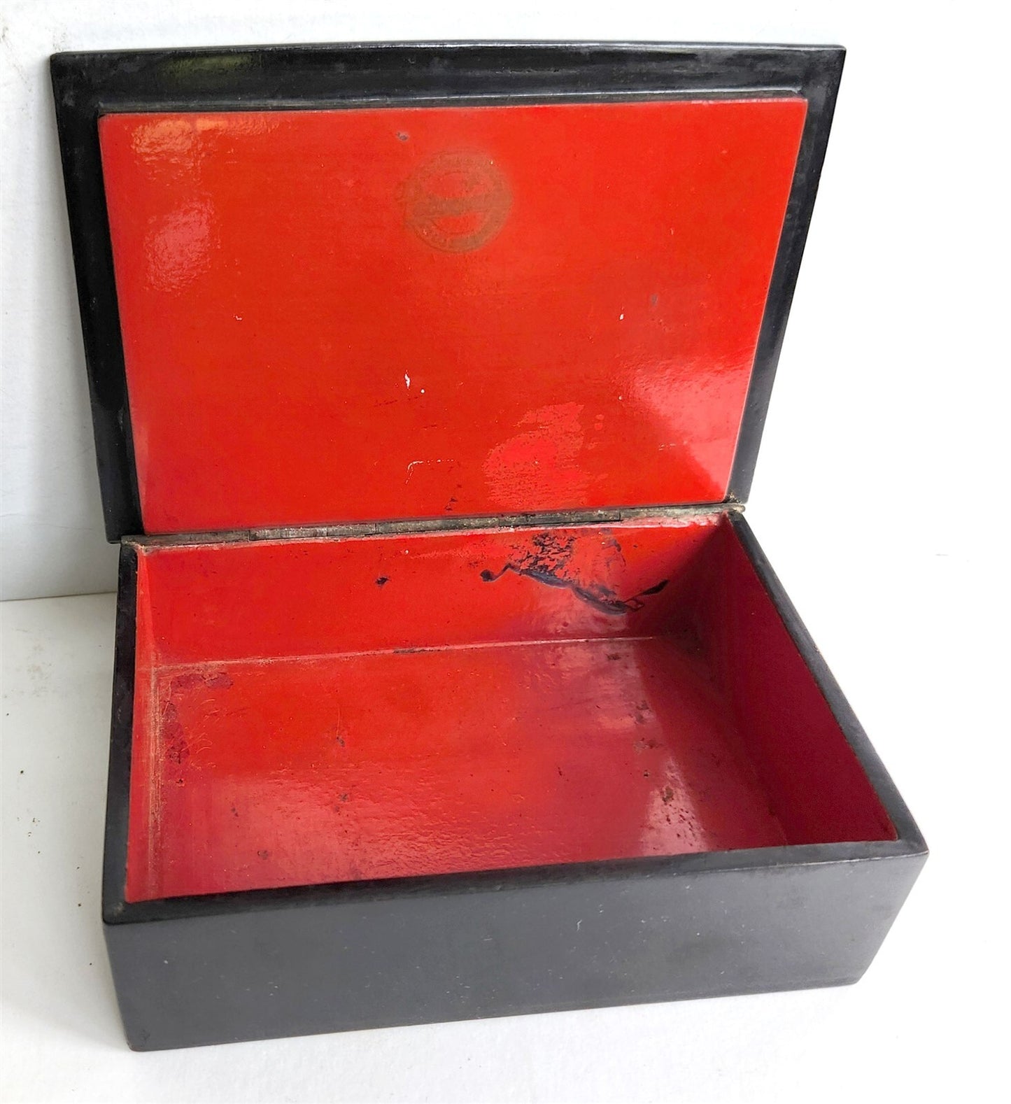 RUSSIAN FEDOSKINO SCHOOL VINTAGE LACQUER BOX - TROIKA dated 1960 ARTIST SIGNED