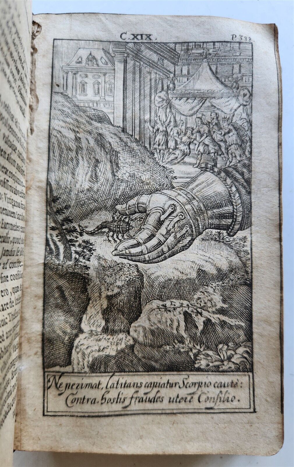 1724 ILLUSTRATED POLITICAL NOVEL antique Joannis Barclaii Argenis