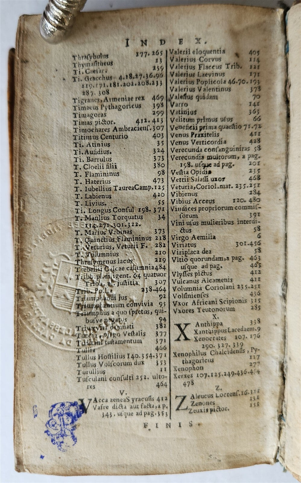 1690 VALERII MAXIMI Dictorum Factorumque Memorabilium antique VELLUM BINDING