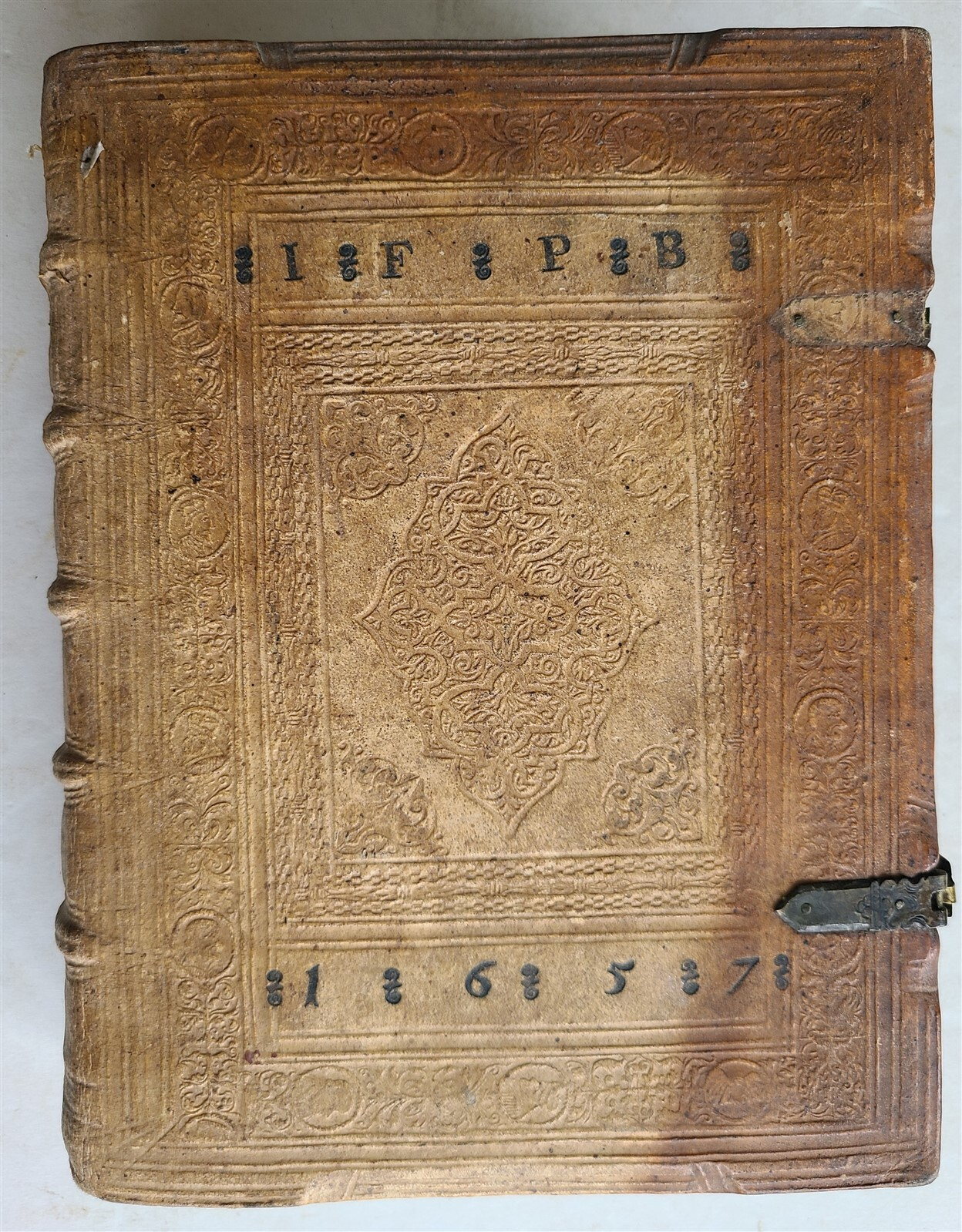 1650 BLIND-STAMPED PIGSKIN BOUND ANTHOLOGY by Jesuit Georg Stengel antique