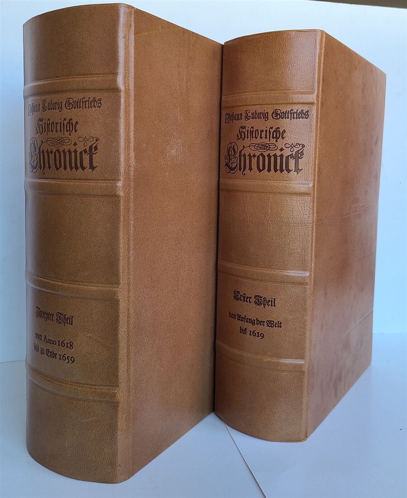 1979 FACSIMILE EDITION 2 FOLIO VOLUMES HISTORICAL CHRONIC of WORLD ILLUSTRATED