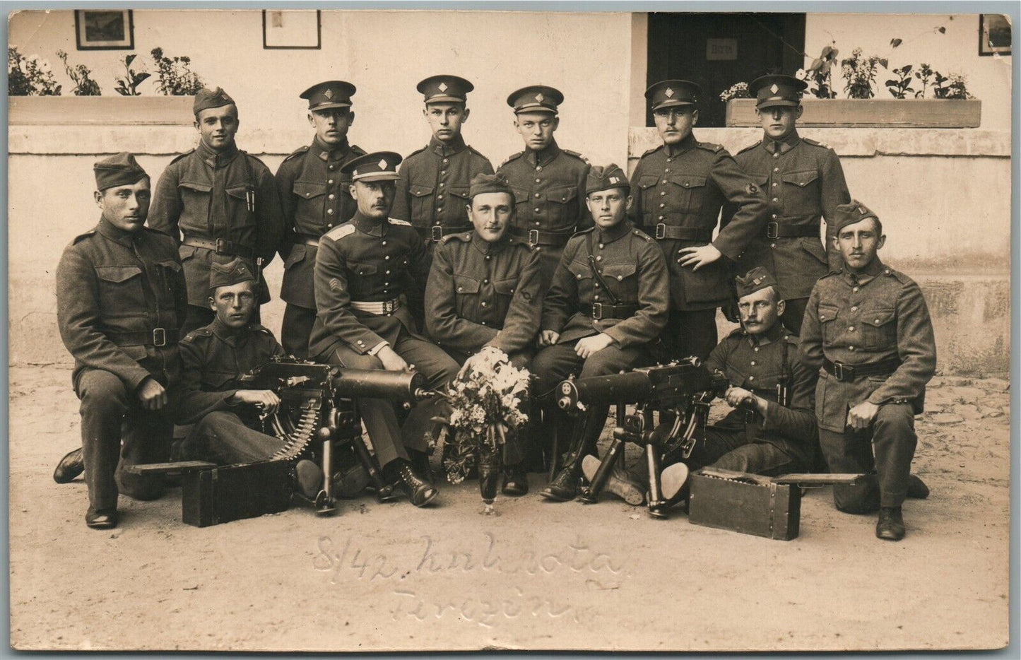 WWI ERA GERMAN MILITARY w/ MACHINE GUNS ANTIQUE REAL PHOTO POSTCARD RPPC