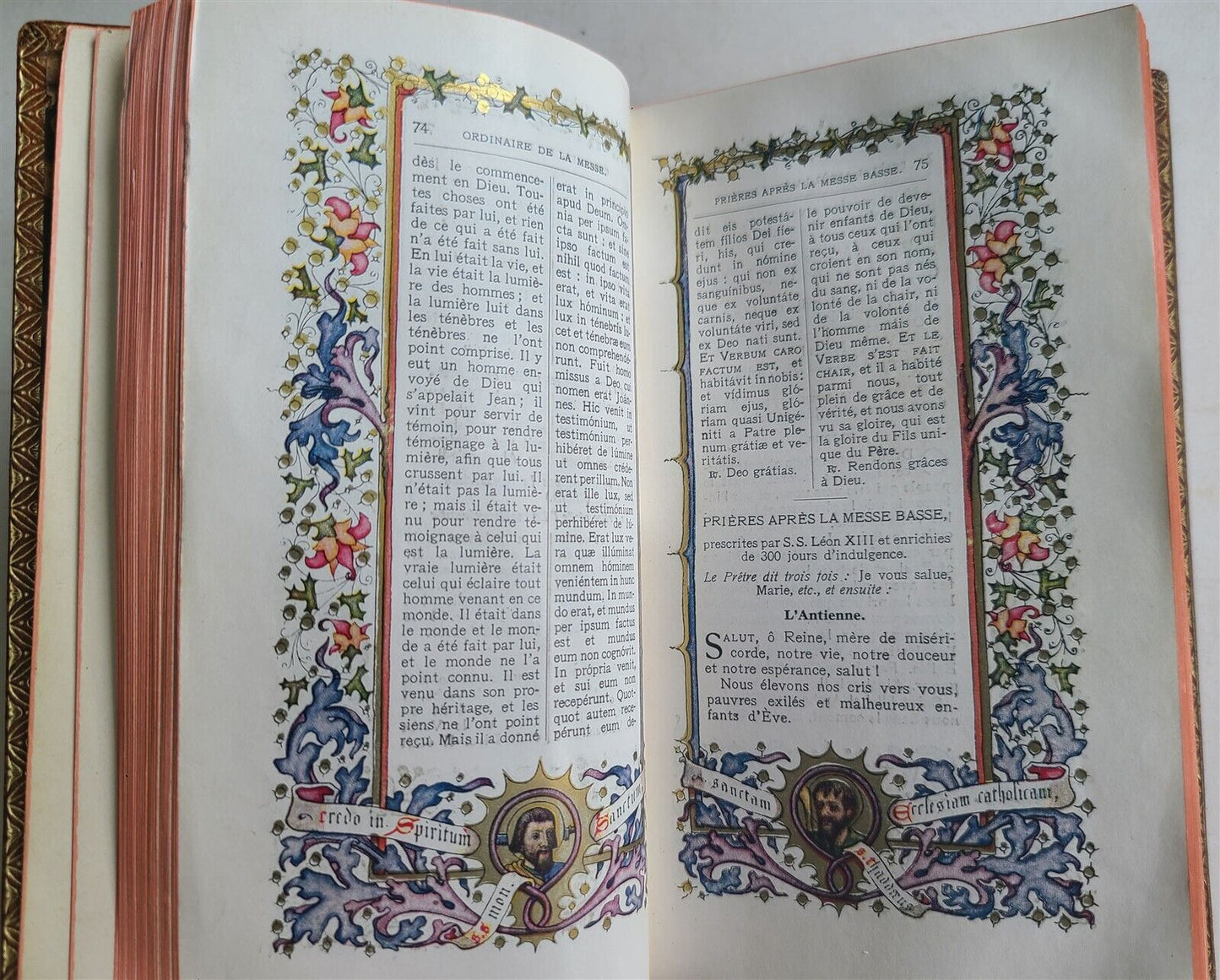 1934 MISSAL in FRENCH antique BEAUTIFULLY ILLUSTRATED MISSEL du CREDO