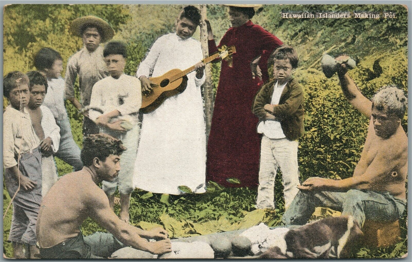 HAWAIIAN ISLANDERS MAKING POI ANTIQUE POSTCARD HI