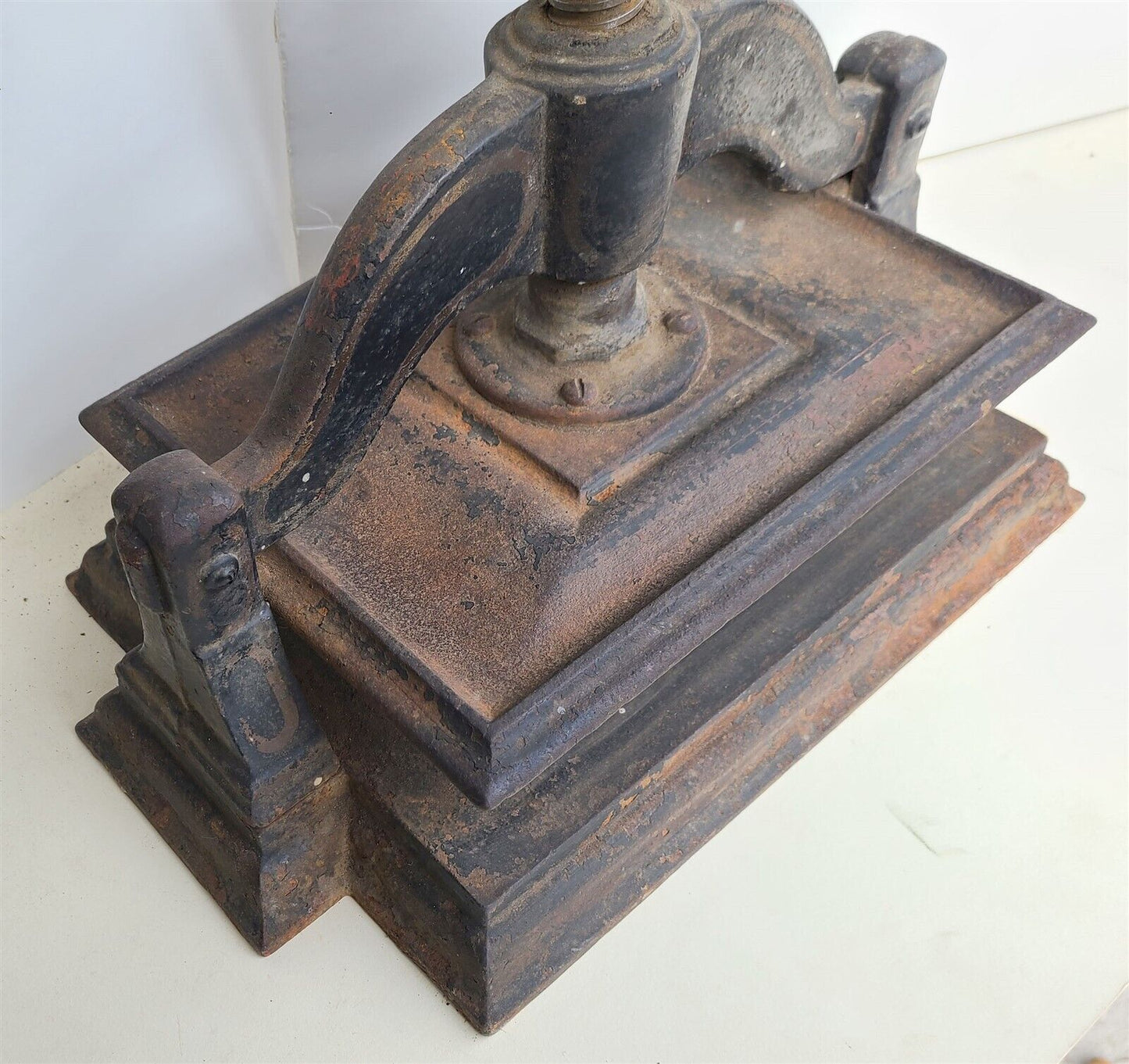 CAST IRON BOOK PRESS antique BOOKBINDING VICTORIAN 19th century RARE SHAPE