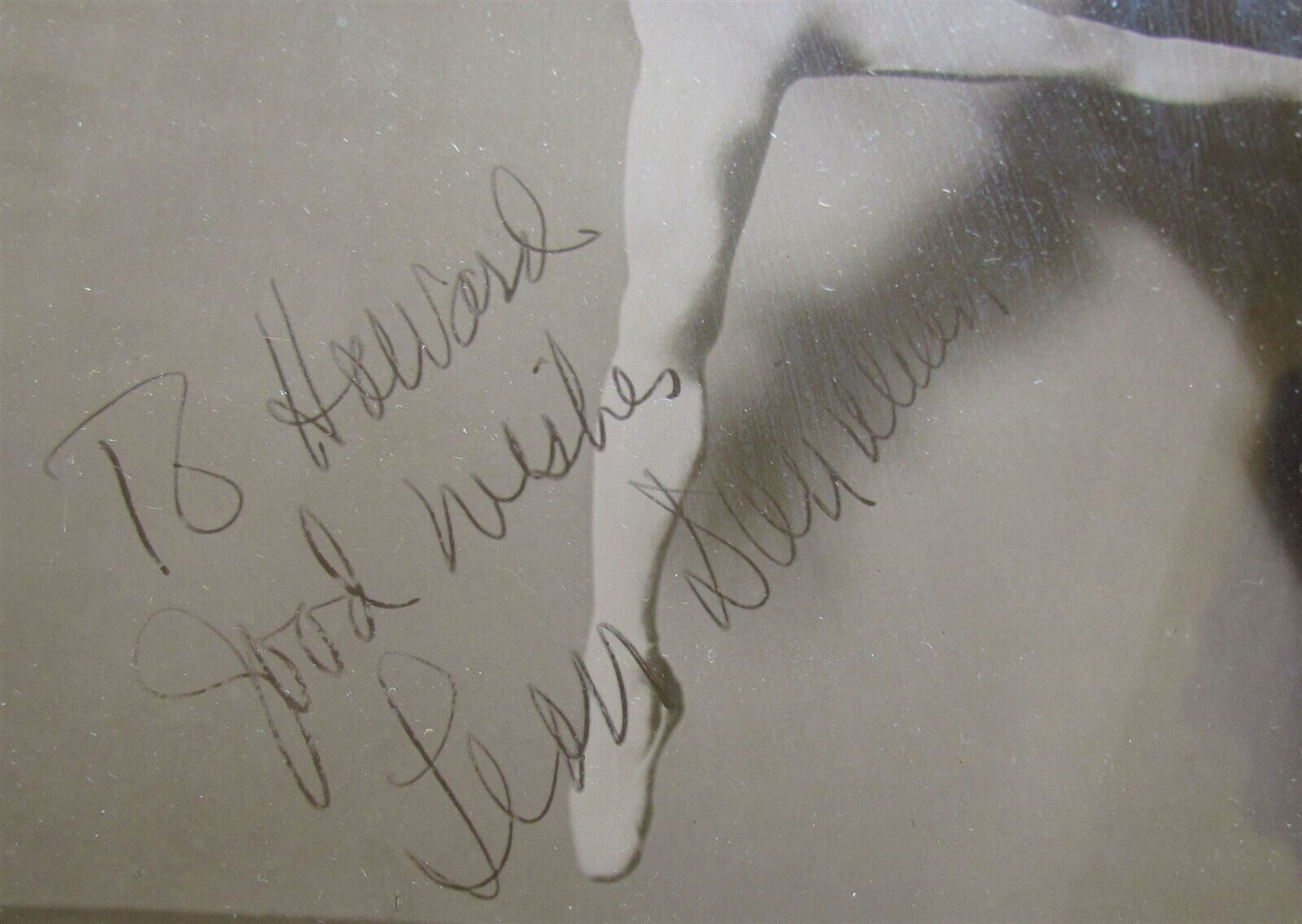 AMERICAN BALLET DANCER LEON DANIELIAN SIGNED PHOTO FRAMED Armenian AUTOGRAPH